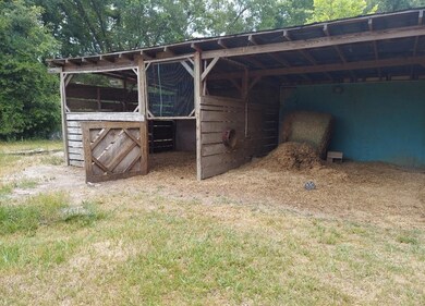 230 Lost Creek Ln, Crawfordville, FL 32327 - photo 6