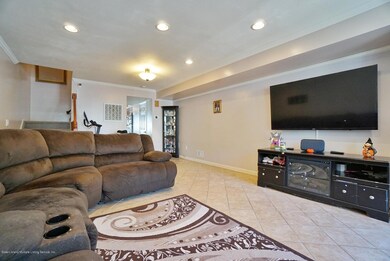 130 Corona Ave, Staten Island, NY 10306 - photo 6