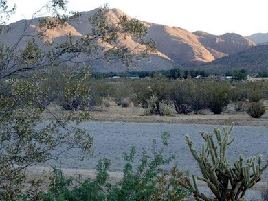 SENTENAC peak to the north
