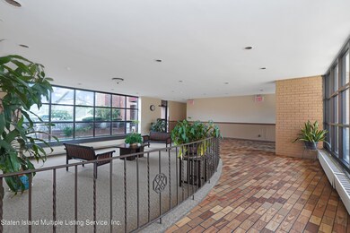 (3) LOBBY