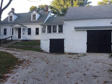 6 Marshall St, Mechanic Falls, ME 04256 - photo 2