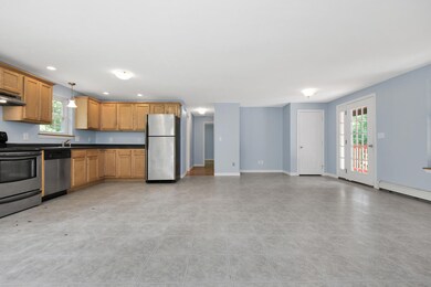 4 Ledge Rd Baldwin ME 04091-large-010-01