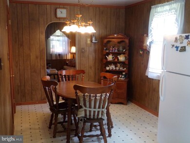 313 Brighton Ave, Wilmington, DE 19805 - photo 4