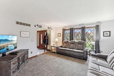 7331 Princeton Rd, Liberty Township, OH 45044 - photo 2