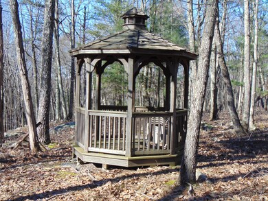 137 Gunstock Ln, Tafton, PA 18464 - photo 7