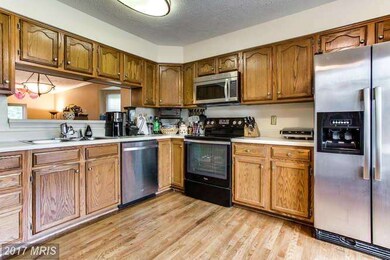 13970 Winding Ridge Ln, Centreville, VA 20121 - photo 7