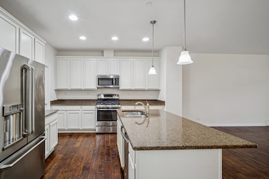 70 Marcel Ln, Schaumburg, IL 60194 - photo 4