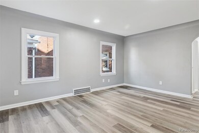 17680 Teppert St, Detroit, MI 48234 - photo 5