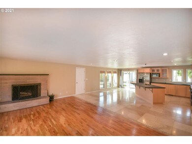 2740 Tulip St, Eugene, OR 97408 - photo 4