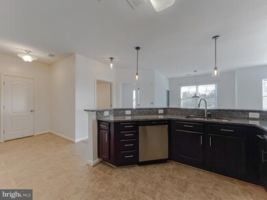 23540 F D R Blvd unit 303, California, MD 20619 - photo 5