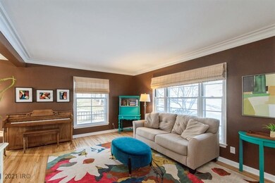 6110 Pleasant Dr, Des Moines, IA 50312 - photo 3