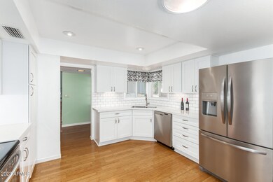 1113 E Lodge Dr, Tempe, AZ 85283 - photo 6