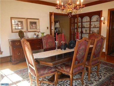 219 W Country Club Ln, Wallingford, PA 19086 - photo 6