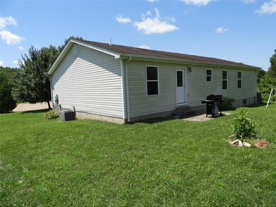 1681 Jenny Ct, Farmington, MO 63640 - photo 6