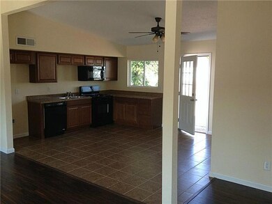 8154 Staghorn Dr, El Paso, TX 79907 - photo 3