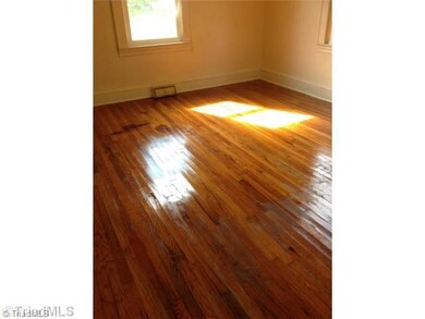 1st Bedroom.