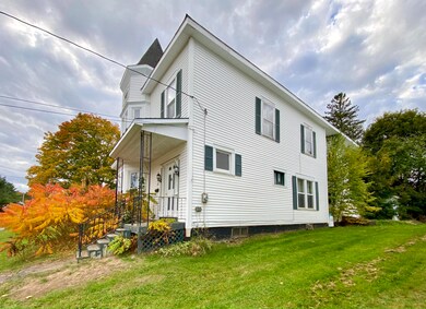 33 Lafayette St, Calais, ME 04619 - photo 3