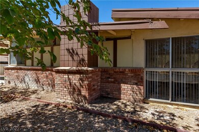 3201 Seneca Dr, Las Vegas, NV 89169 - photo 4