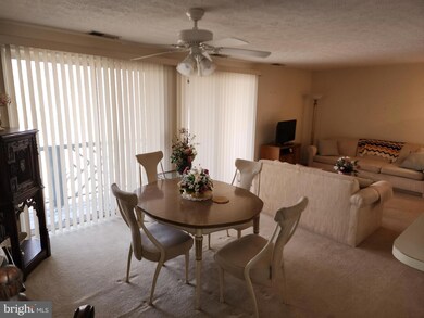 36 Cranberry Ct unit 132, Marlton, NJ 08053 - photo 3