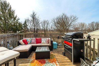 1845 W 58th St, Davenport, IA 52806 - photo 4