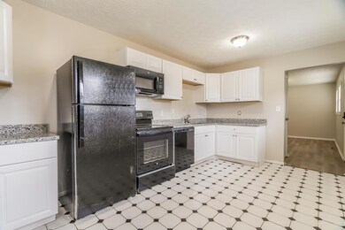 5406 Inlet Dr, Columbus, OH 43232 - photo 7