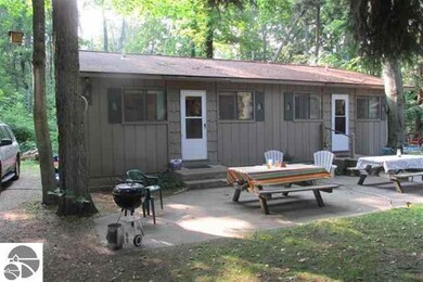 This is a duplex cottage, Unit 4, on the left is f