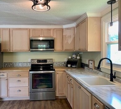 239 Ayer Rd unit 101, Littleton, MA 01460 - photo 5