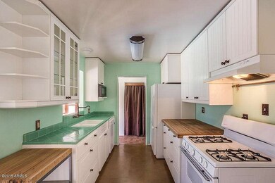 2246 W Mulberry-6