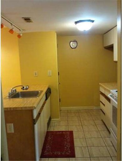 102 Whitburn Place, Newark, DE 19702 - photo 3