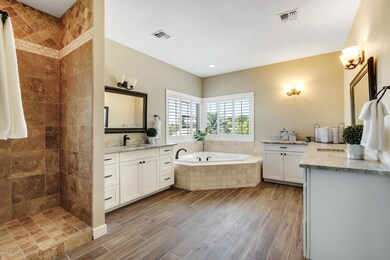 Master_Bathroom