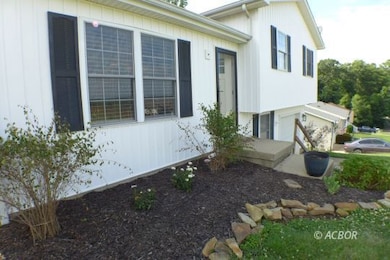 13671 Good Dr, Logan, OH 43138 - photo 2