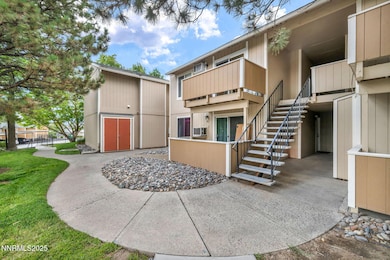 3865 E Leonesio Dr unit F2, Reno, NV 89512 - photo 2