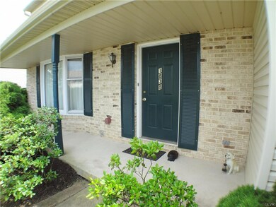 1838 Belleview Cir, Whitehall, PA 18052 - photo 3