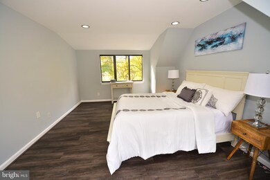 1508 Scandia Cir, Reston, VA 20190 - photo 4