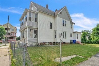 79 Marshall St, Springfield, MA 01109 - photo 5