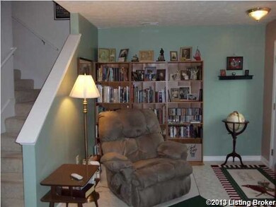 6902 Beulah Church Rd unit 71, Louisville, KY 40228 - photo 7