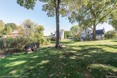 9305 Appleview Ct unit 37, Brighton, MI 48116 - photo 7