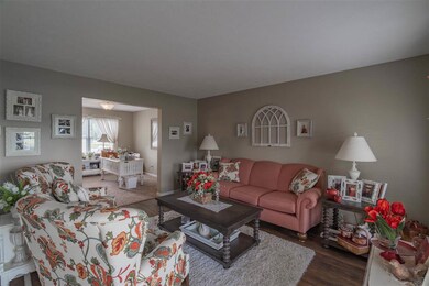 804 Maple Ct, Sweetser, IN 46987 - photo 5