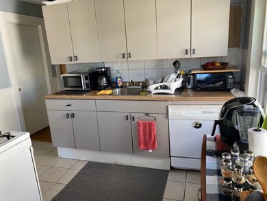 74 Estes St unit 2, Everett, MA 02149 - photo 6