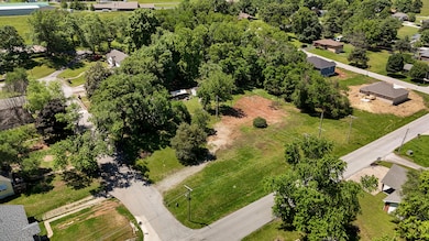 588 Gibbs St-2