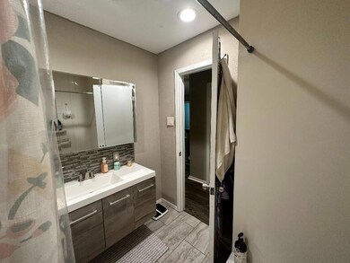 716 Heritage Trail, Granbury, TX 76048 - photo 5