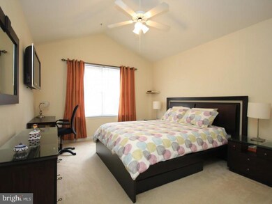 4516 Superior Square, Fairfax, VA 22033 - photo 6