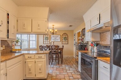 5713 N Greenway Ave, Odessa, TX 79764 - photo 4