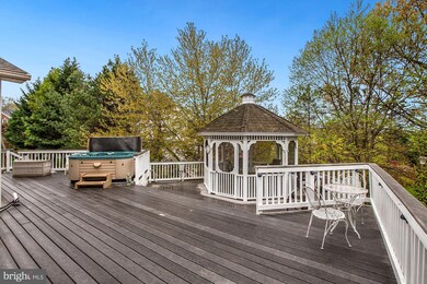 5702 Regal Crest Ct, Clifton, VA 20124 - photo 3