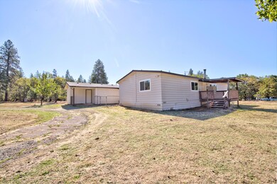 6080 Hugo Rd, Grants Pass, OR 97526 - photo 4