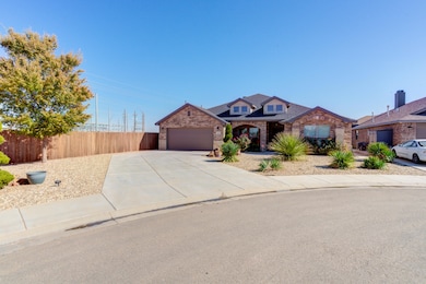 9801 Valencia Ave, Lubbock, TX 79424 - photo 3