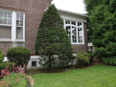 301 S Fulton St, Allentown, PA 18102 - photo 4