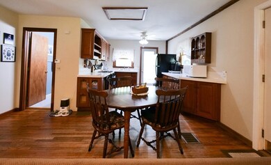 185 Wendell Rd, Millers Falls, MA 01349 - photo 4