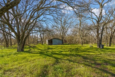 252 County Road 4691, Boyd, TX 76023 - photo 7