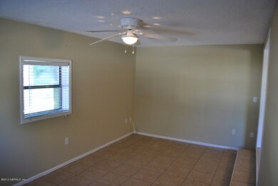 4636 Irvington Ave, Jacksonville, FL 32210 - photo 7